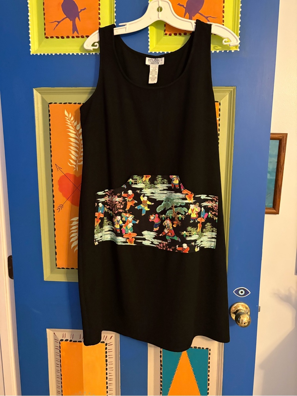 Sleeveless linen like black shift dress w/ kangaroo pocket size 12-14 petite